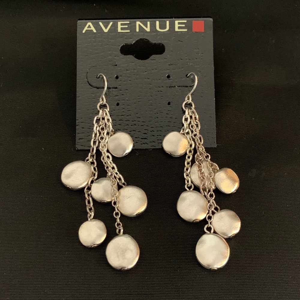 NEW, Silver Metal Multi Row/Disk Dangle Earring - COSTUME JEWELRY
